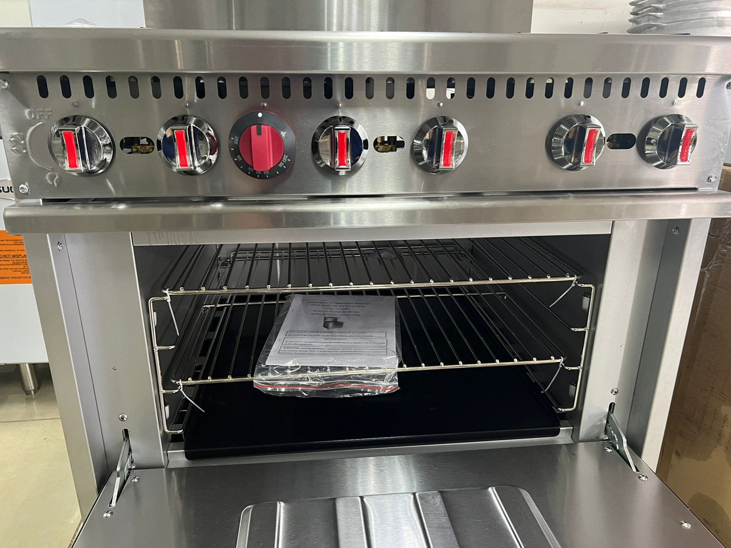 Estufa Industrial de 6 Quemadores con Horno 36 pulgadas