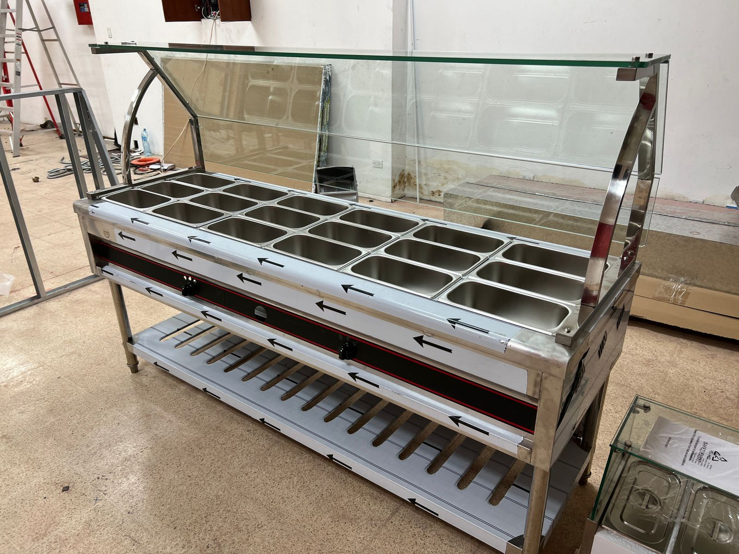 Baño María a Gas con Estructura en Acero Inoxidable y Vidrio diseño de lujo