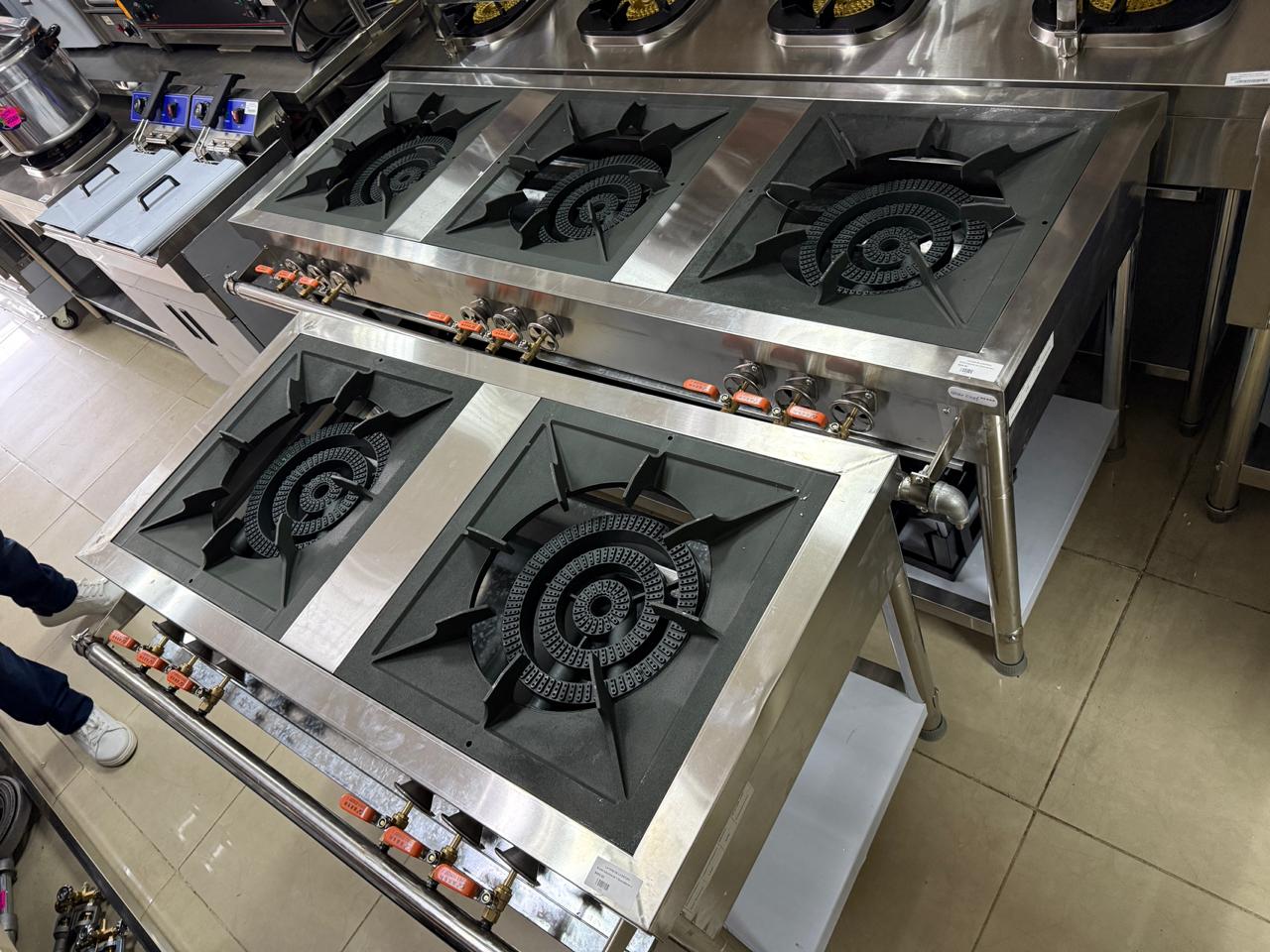 Estufa Industrial de 3 quemadores HEAVYDUTY en Acero Inoxidable